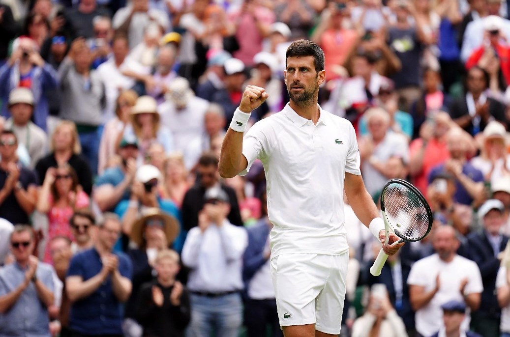 Նովակ Ջոկովիչ-Իգա Շվյոնտեկ